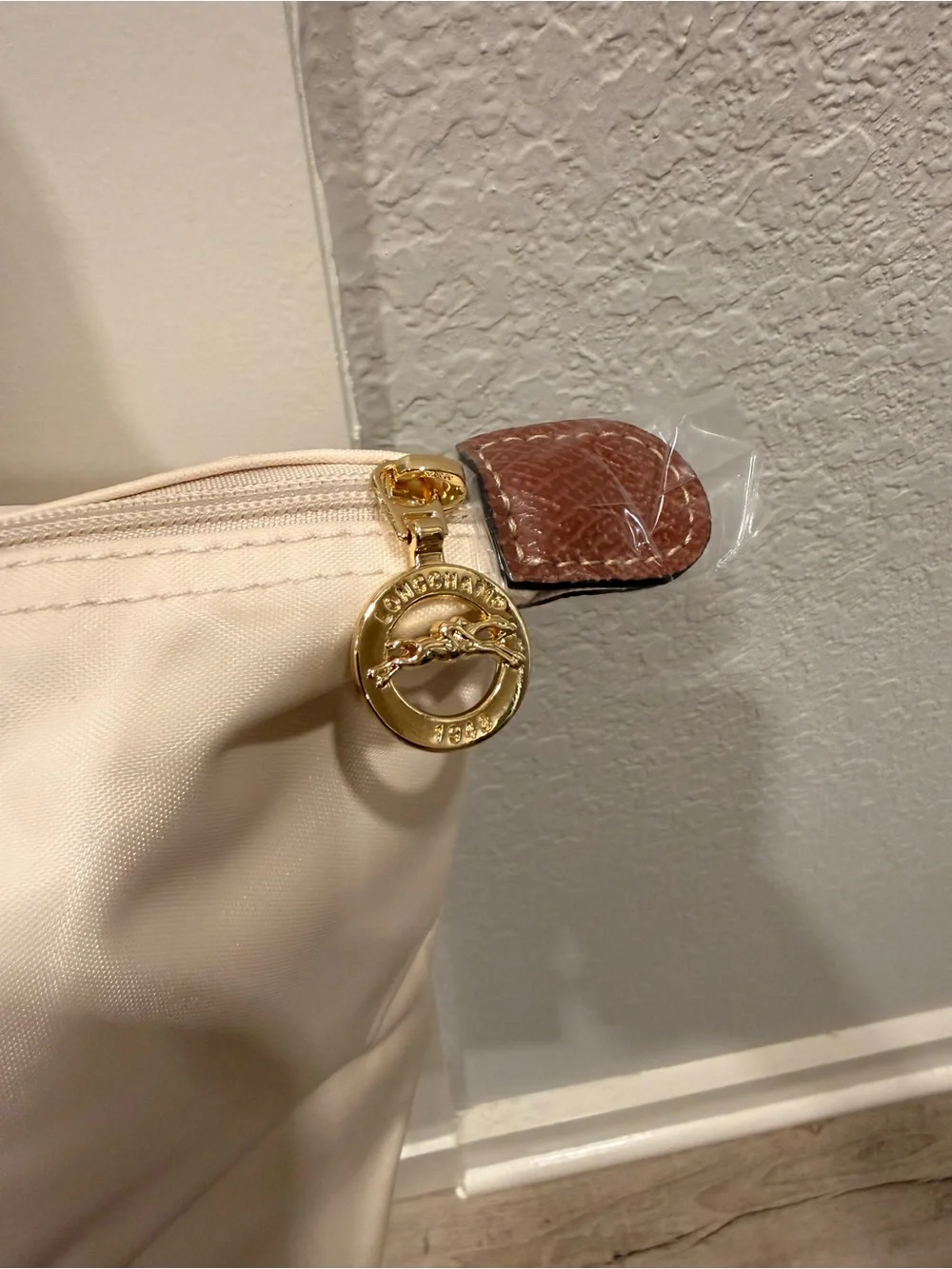 Longchamp Le Pliage cream/Brown/gold zipper tote bag #longchamp #tote Size large